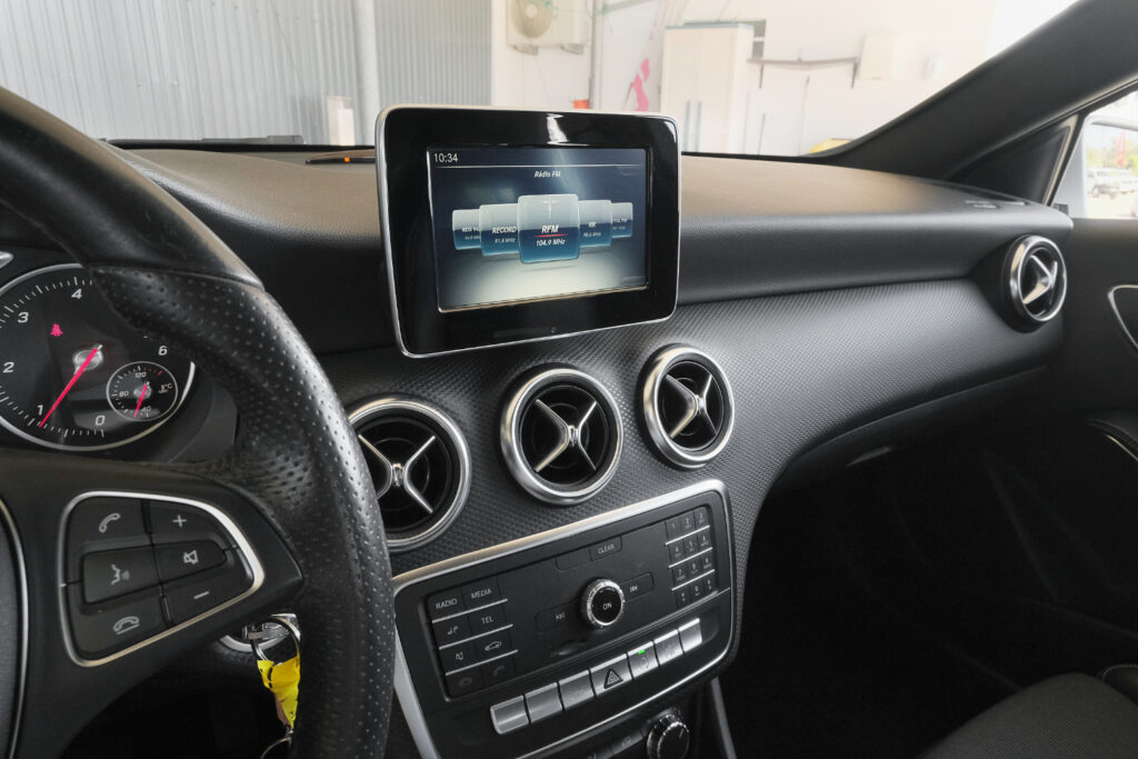 Mercedes-Benz A180d 1.5D AMG