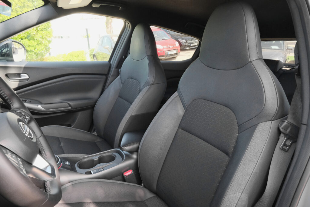 Nissan Juke 1.0 DIG-T Auto