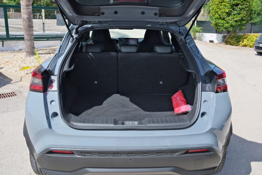 Nissan Juke 1.0 DIG-T Auto
