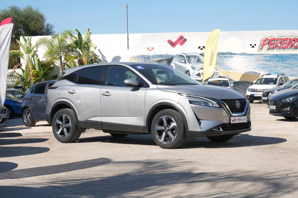 Nissan Qashqai 1.3 DIG-T N-Connecta Xtronic
