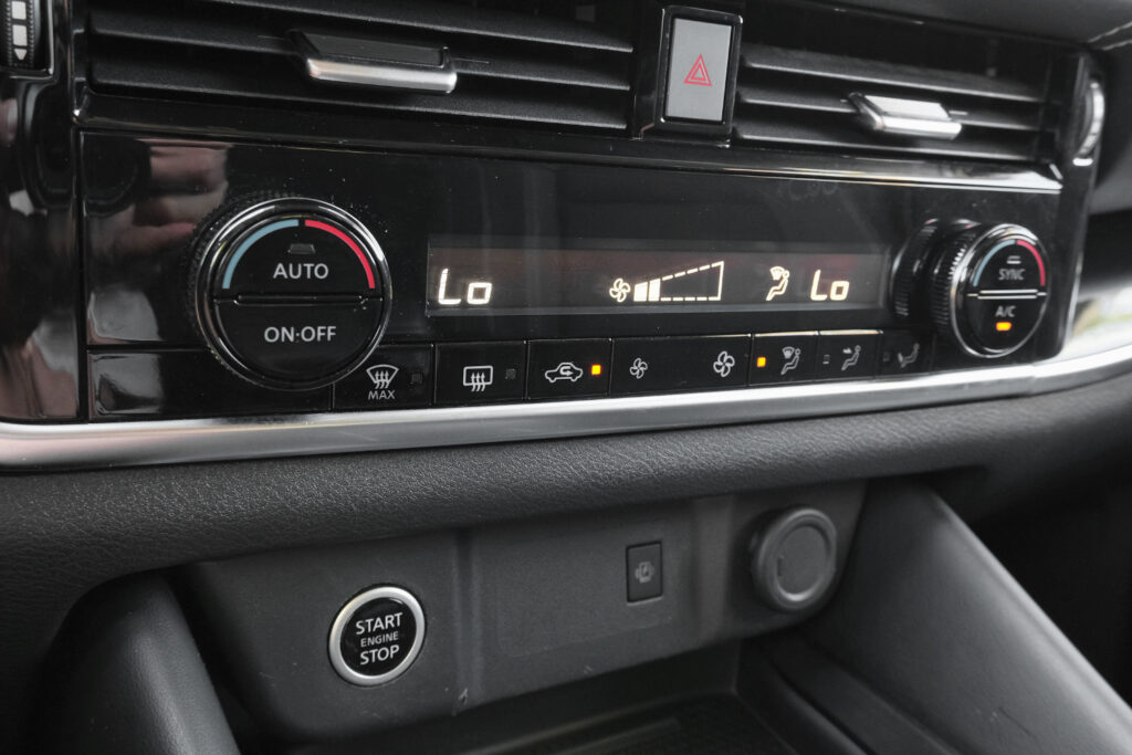 Nissan Qashqai 1.3 DIG-T N-Connecta Xtronic