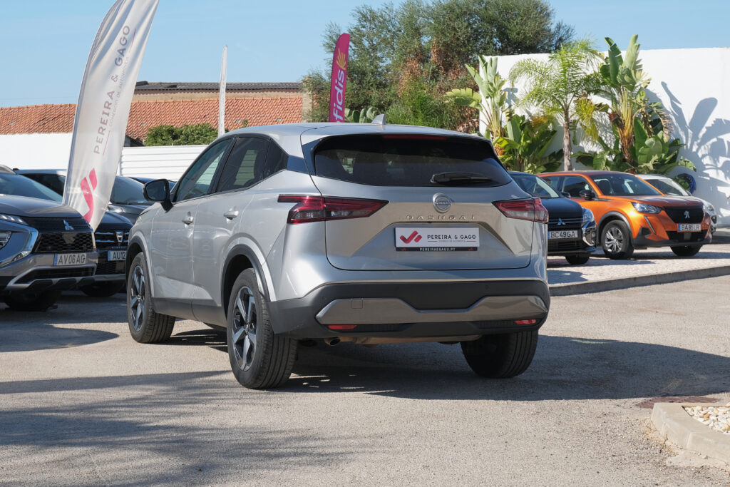 Nissan Qashqai 1.3 DIG-T N-Connecta Xtronic