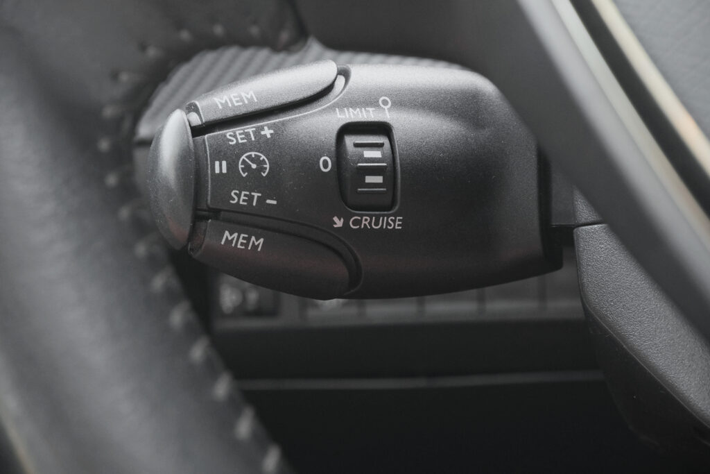 Peugeot 2008 1.2 PureTech Active