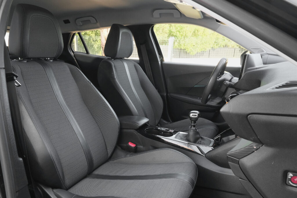 Peugeot 2008 1.2 PureTech Allure