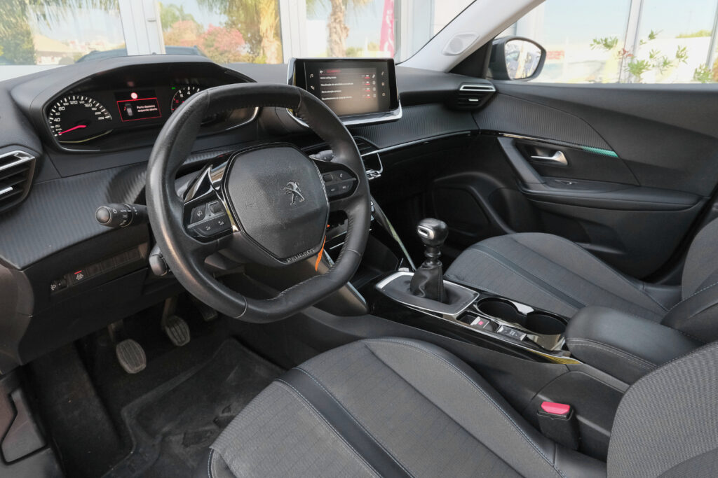 Peugeot 2008 1.2 PureTech Allure