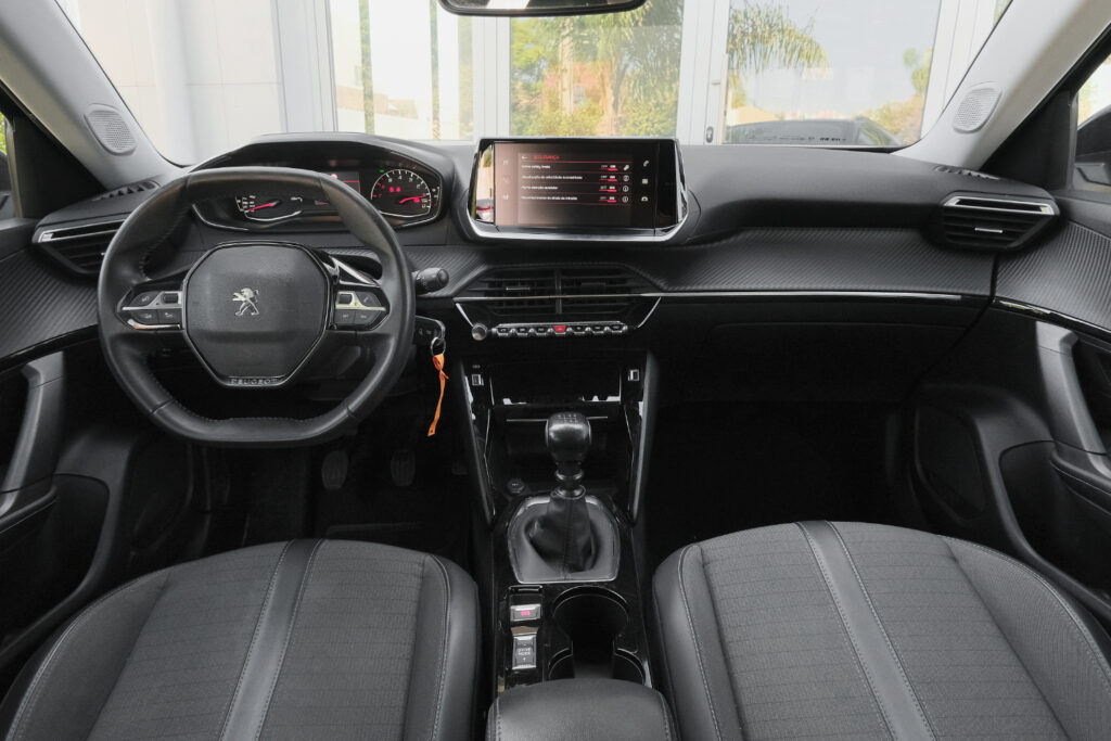 Peugeot 2008 1.2 PureTech Allure