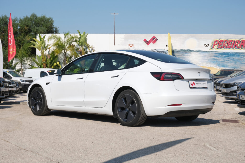 Tesla Model 3 Long Range