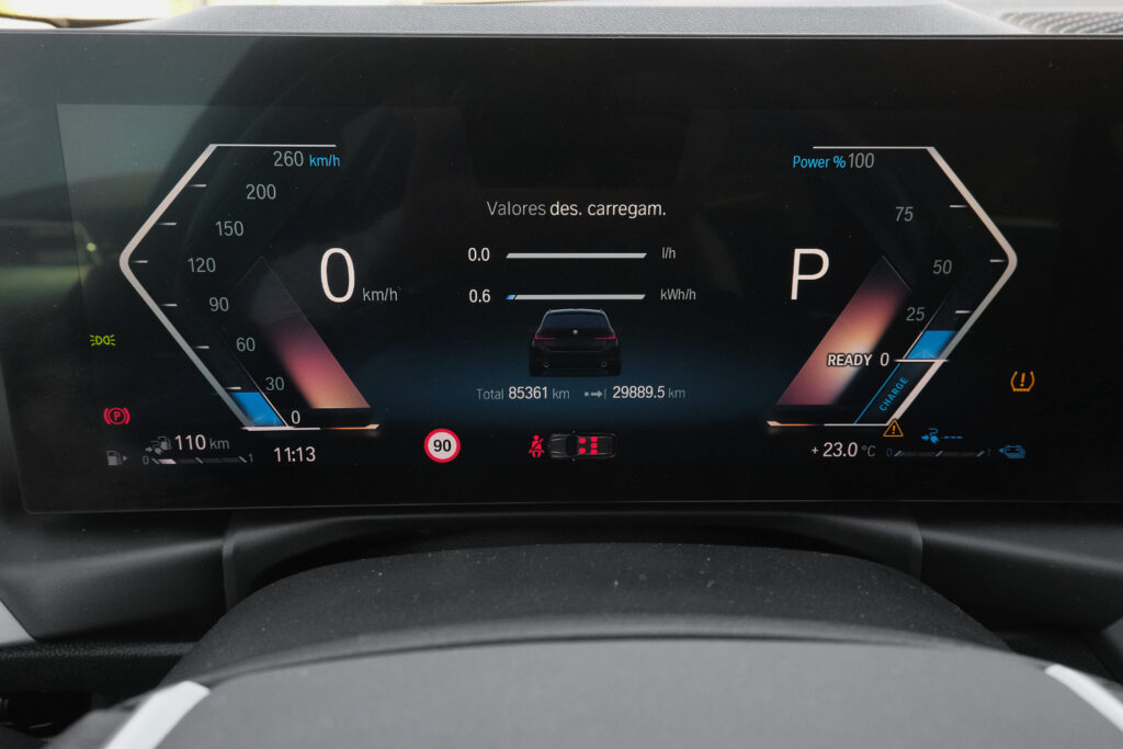 BMW 320e Touring Auto