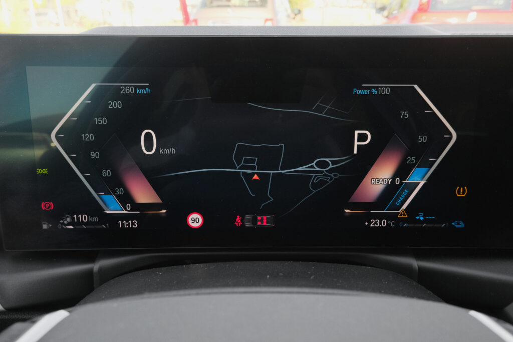 BMW 320e Touring Auto