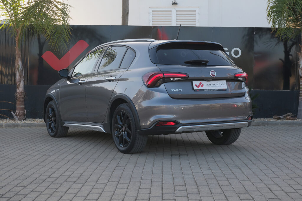 Fiat Tipo Cross 1.0