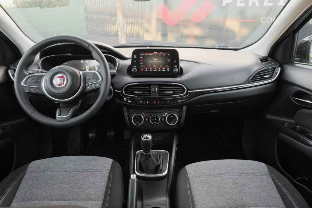 Fiat Tipo Cross 1.0