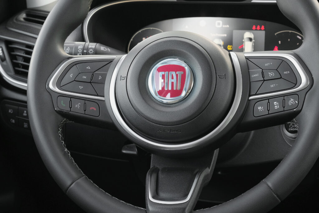 Fiat Tipo Cross 1.0