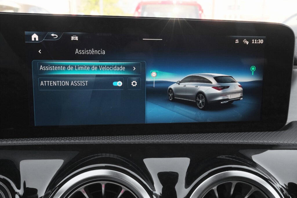 Mercedes-Benz CLA 180d 2.0D Shooting Brake
