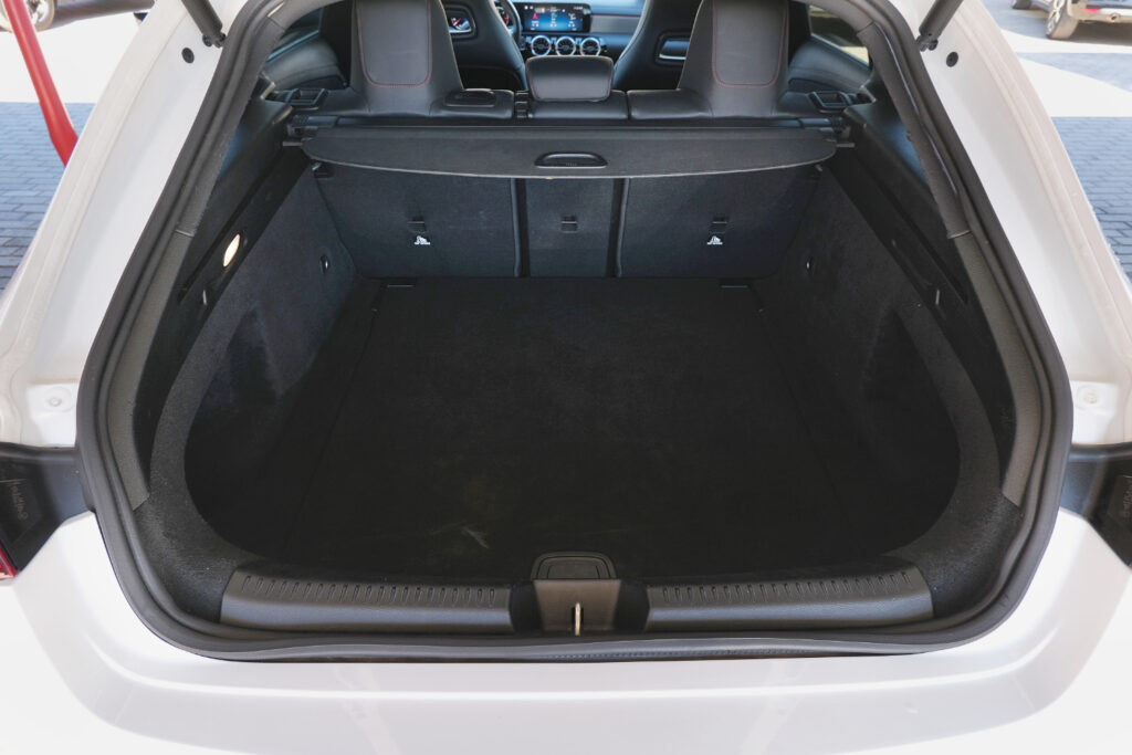 Mercedes-Benz CLA 180d 2.0D Shooting Brake