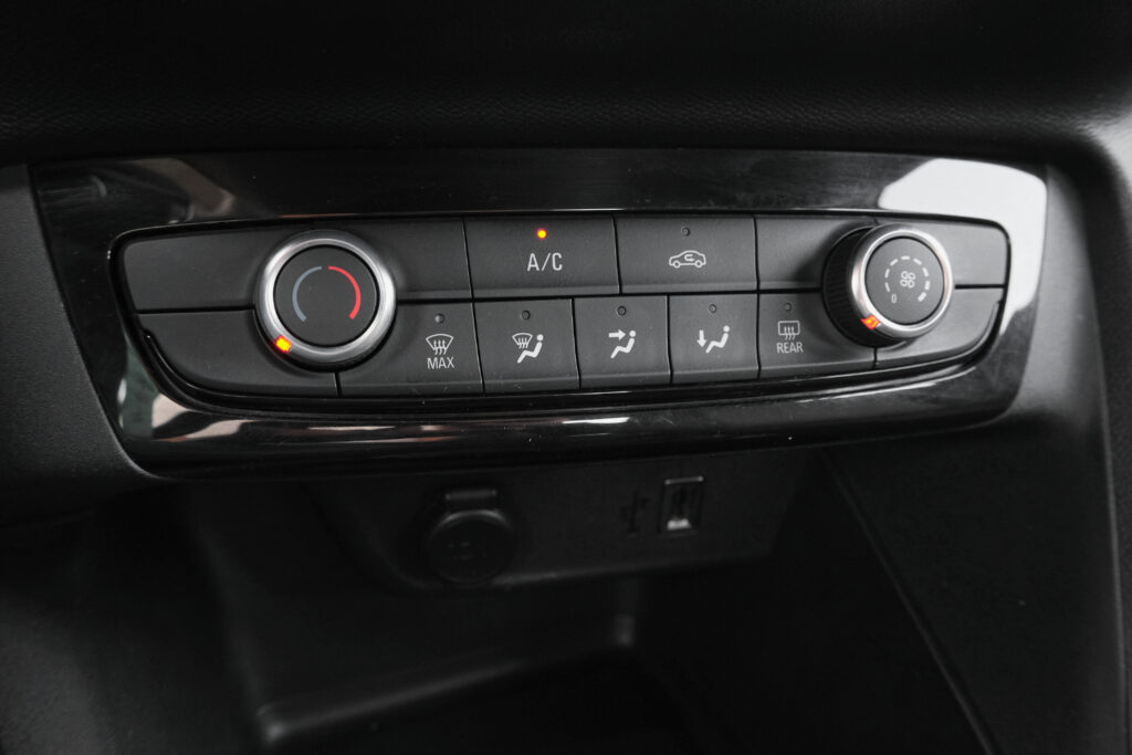 Opel Corsa 1.2 Business S&S